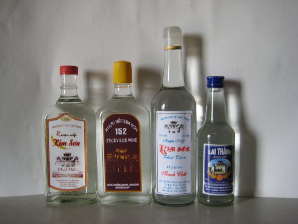 Tem nhãn rượu Kim Sơn Ninh Bình